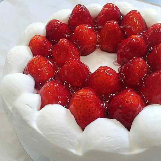 MOGU-MOGUの誕生日ケーキ