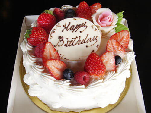 キャトルの誕生日ケーキ